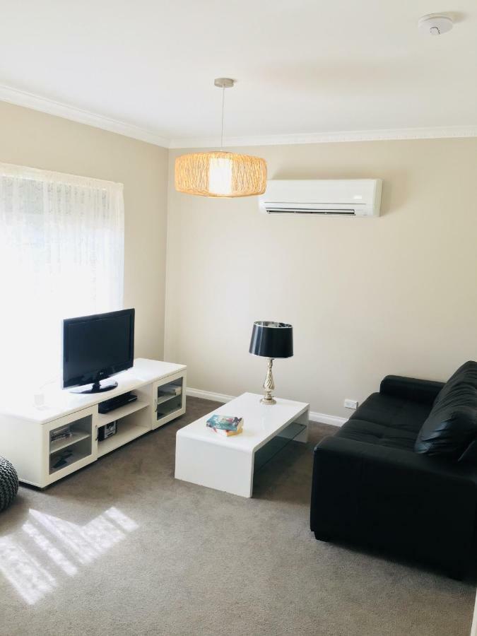 Wypinga B&B - Pet Friendly Γουόρναμπουλ Εξωτερικό φωτογραφία